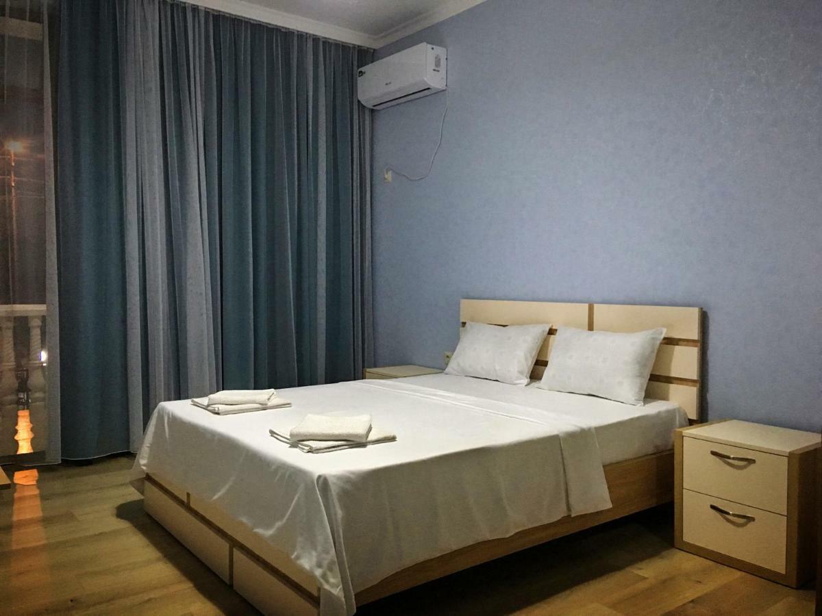 Golden House Hotel Anaklia Ngoại thất bức ảnh