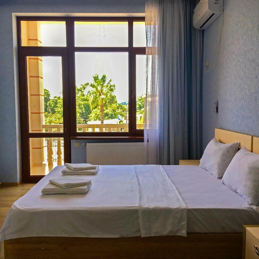 Golden House Hotel Anaklia Ngoại thất bức ảnh